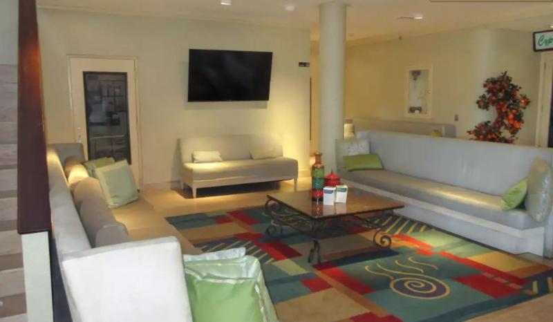 Quality Inn & Suites Conference Center Winter Haven Exteriör bild